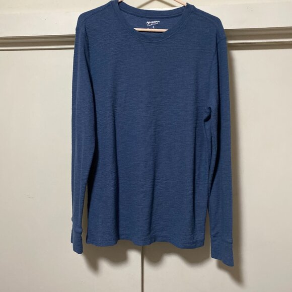 Bundle of 2 size XL, long sleeve, waffle knit shirts. - Picture 10 of 15